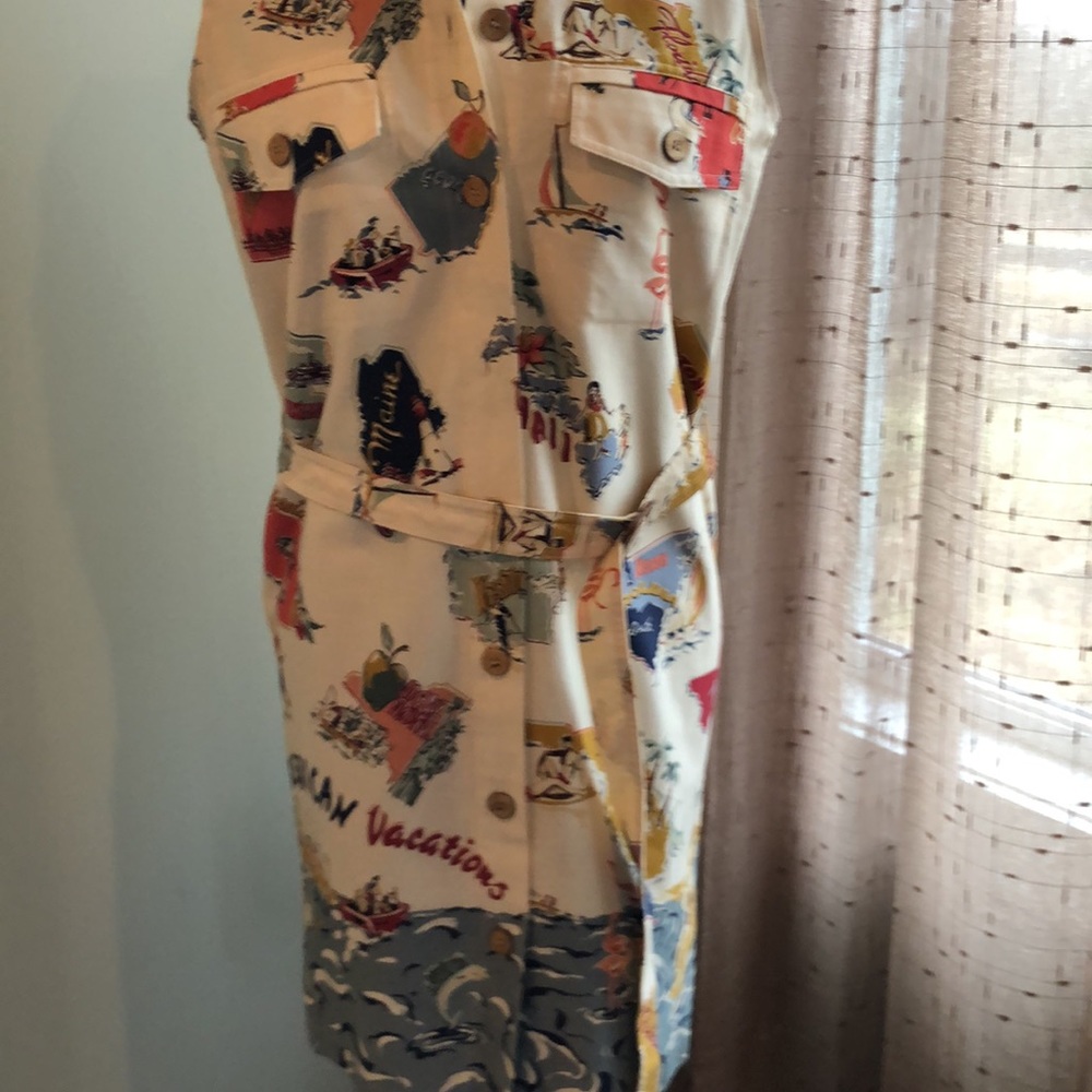 Cream Graphic Shirt Dress with Belt - Brand: